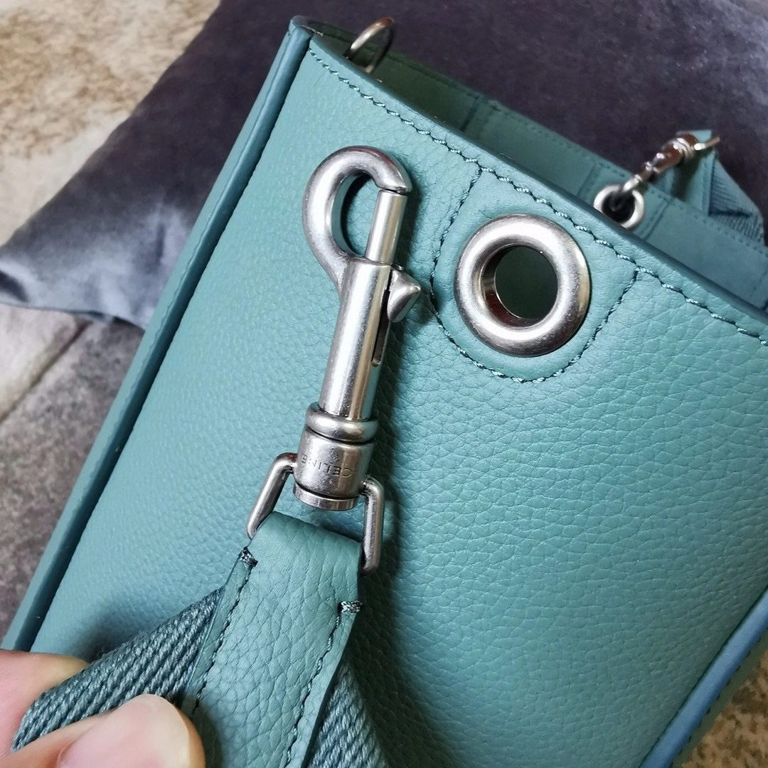 MOMO--- high quality version item : 063B70K2409