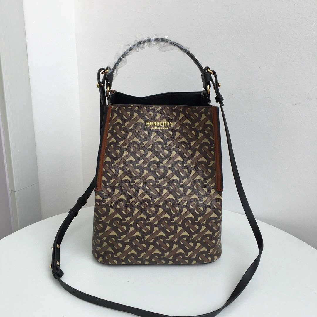 *MOMO----item : 063B50A0236