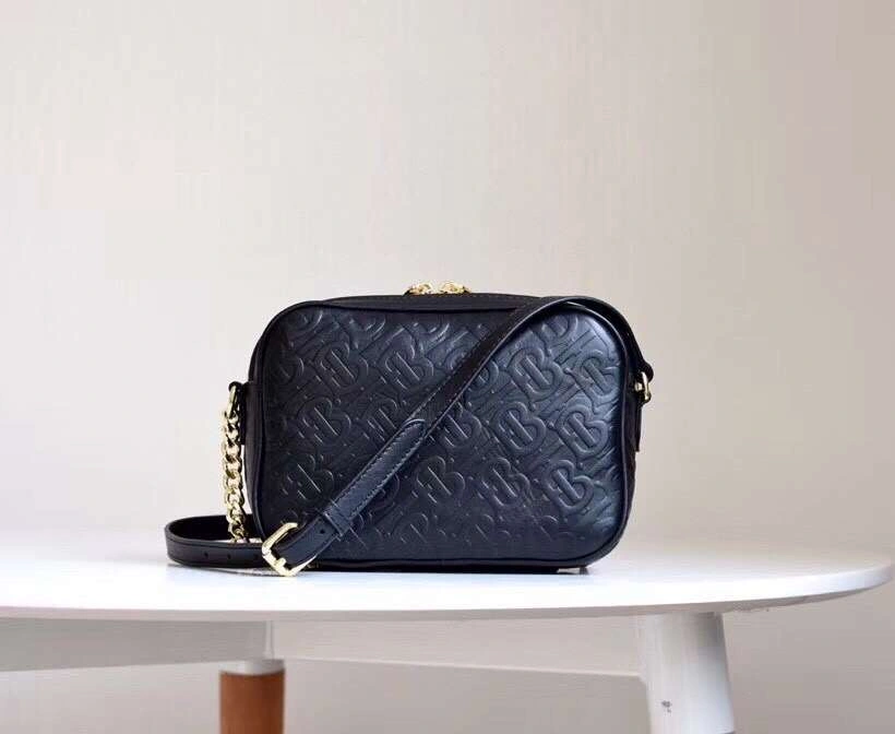 MOMO----item : 063B50A0245