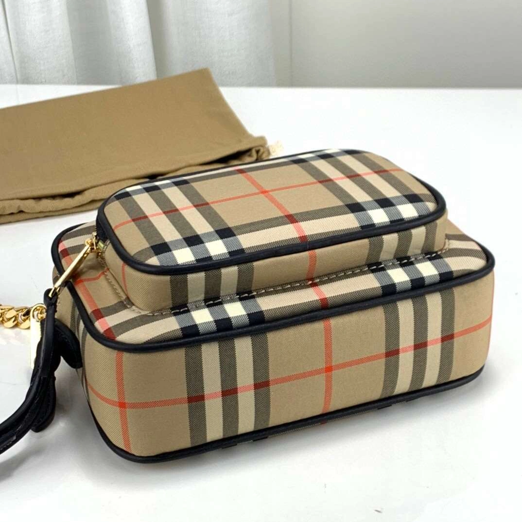 MOMO----item : 063B53A0238