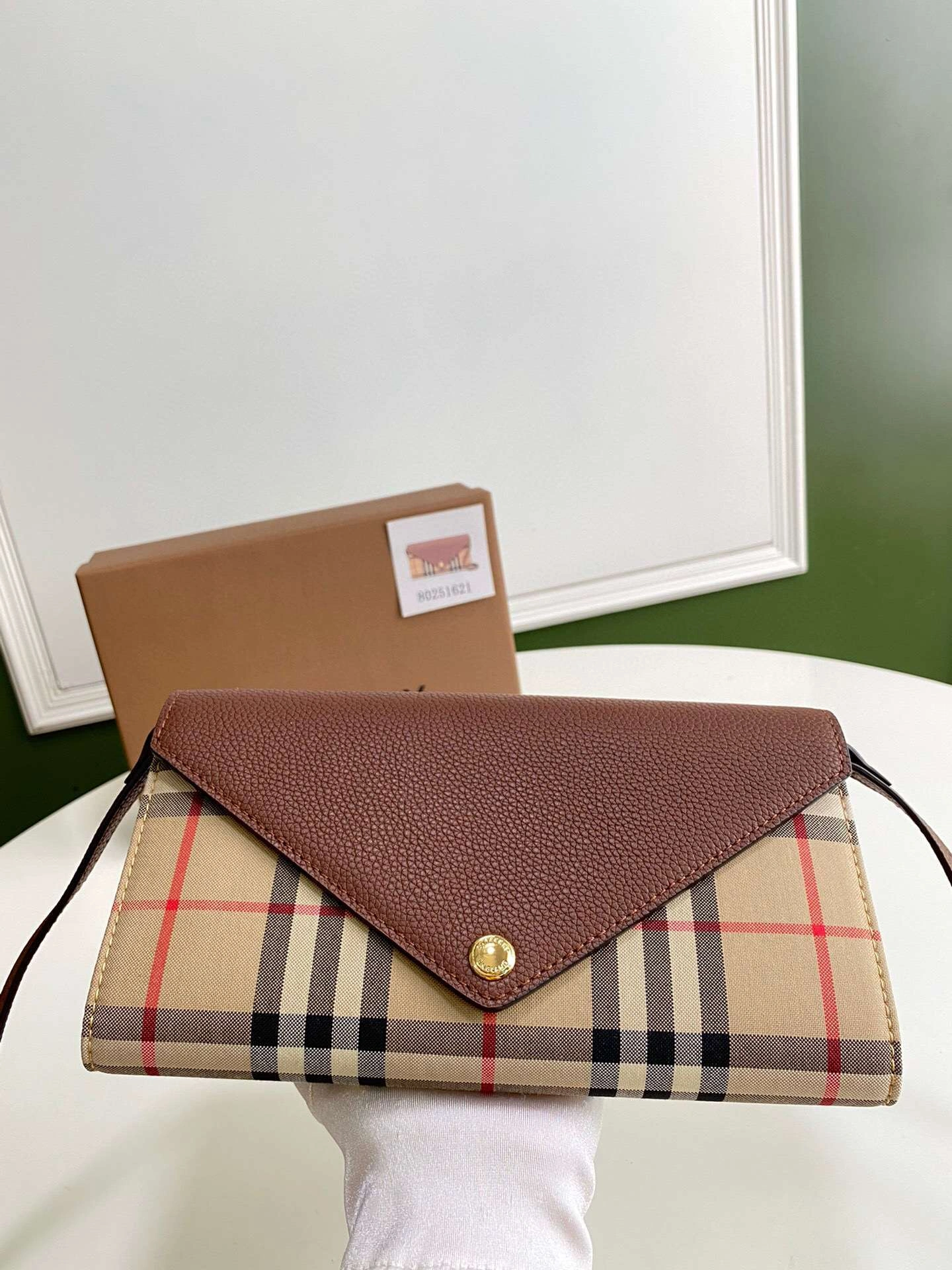 *MOMO----item : 278B40A0133-2