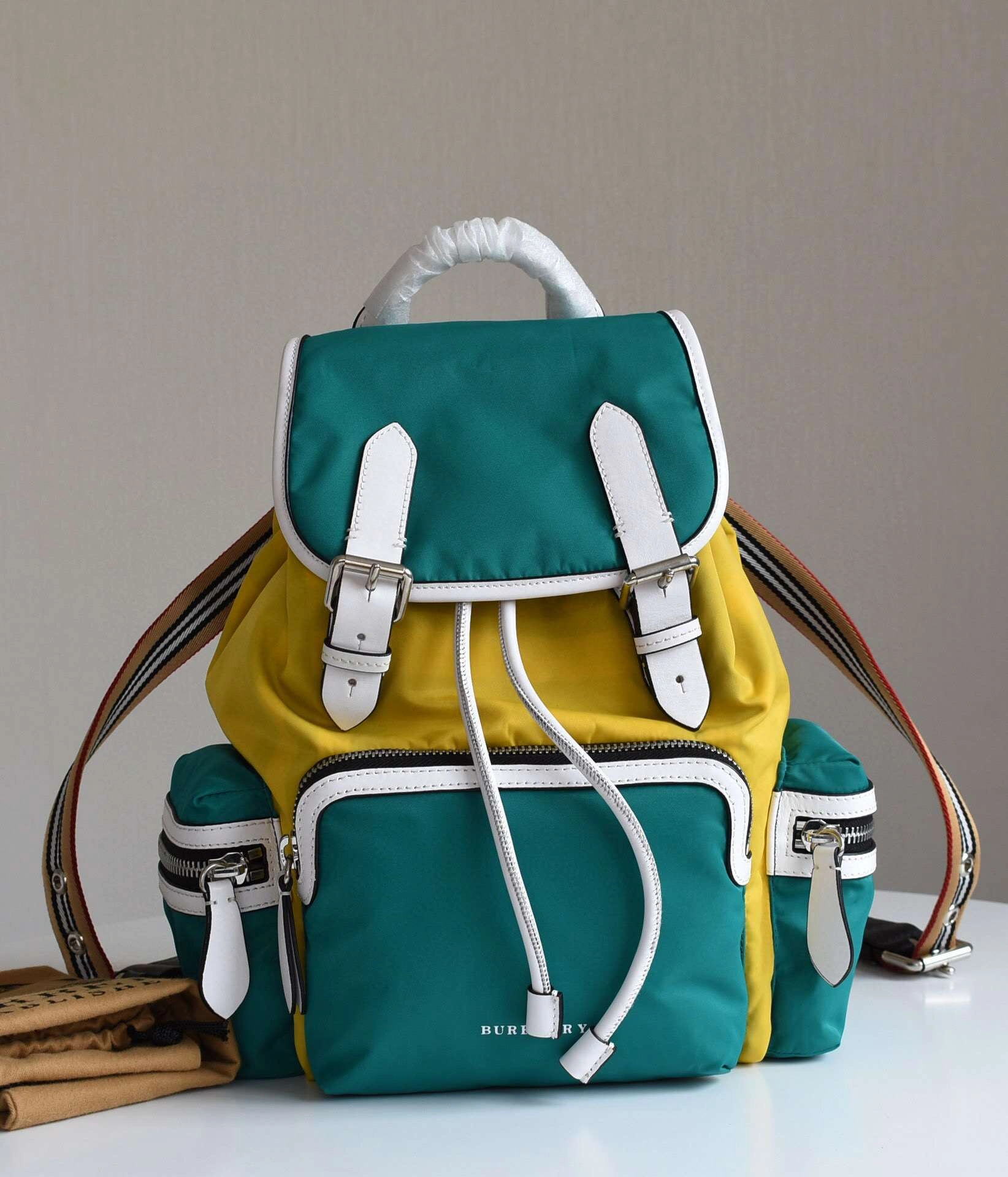 MOMO----item : 278B53L3041-2