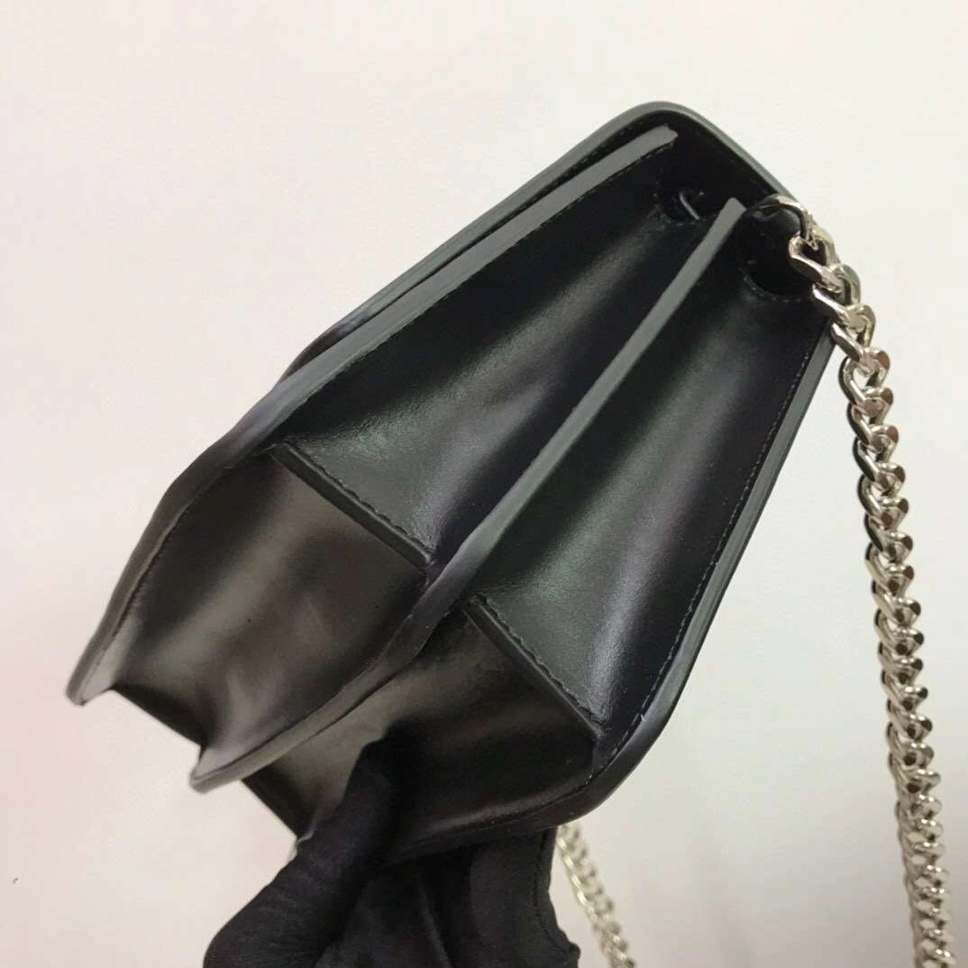 MOMO----item : 278B55A0118