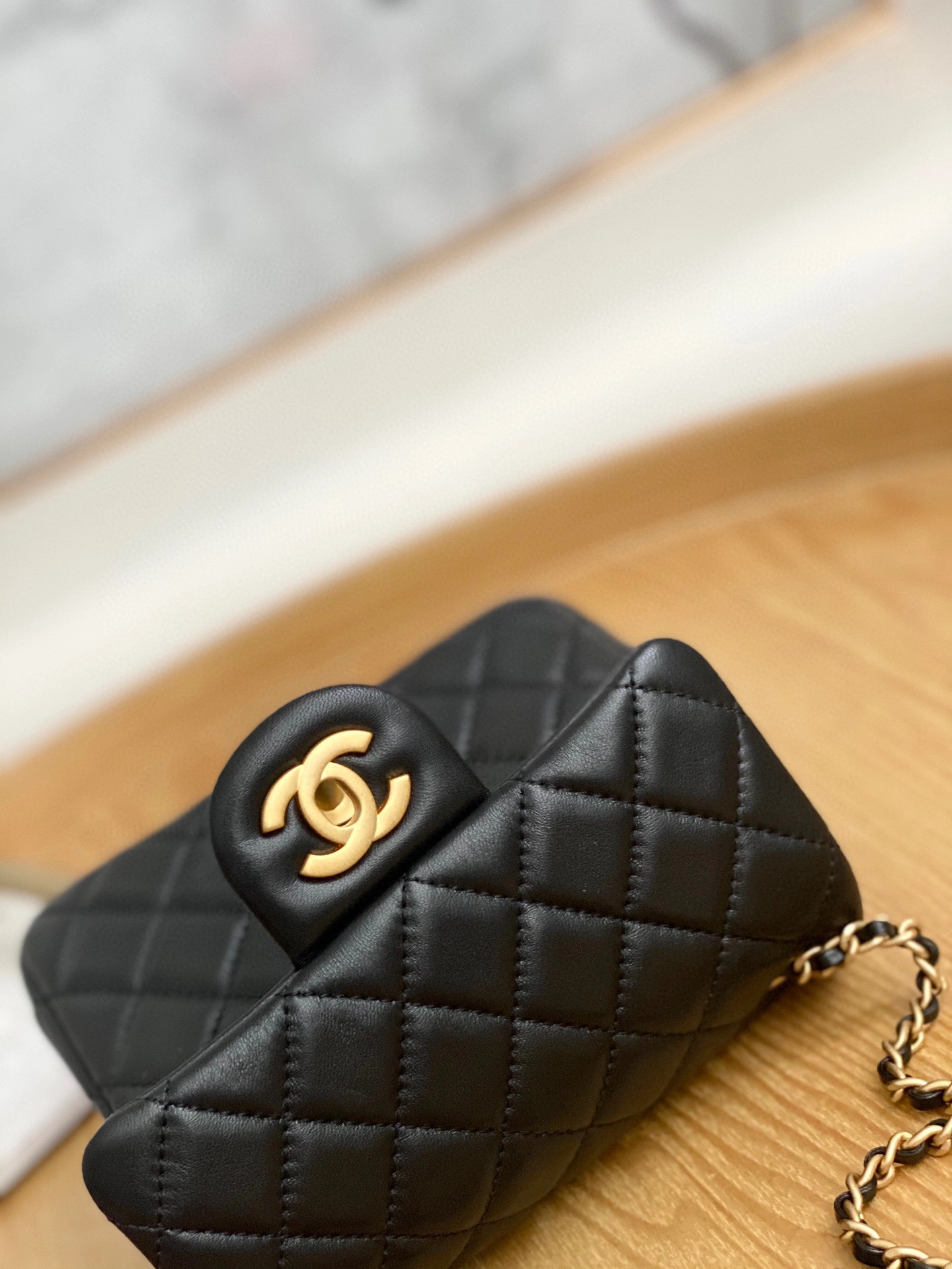 &MOMO--- item : B-B063K2159T