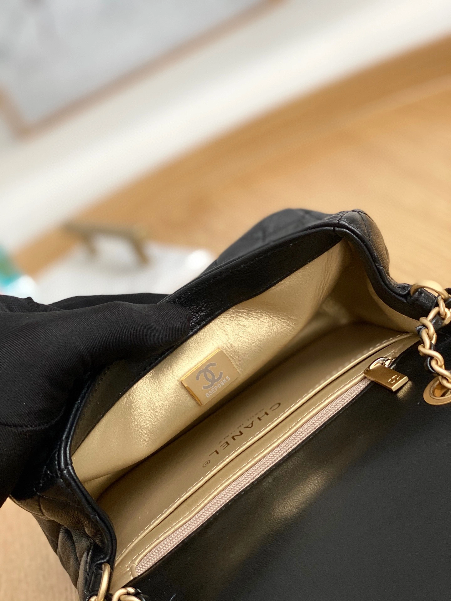 &MOMO--- item : B-B063K2159T