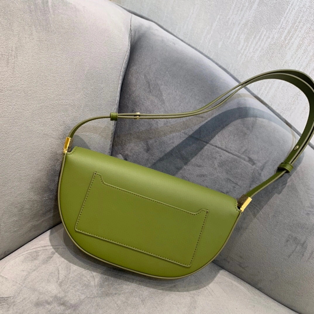 MOMO----item :278B58L3028-4
