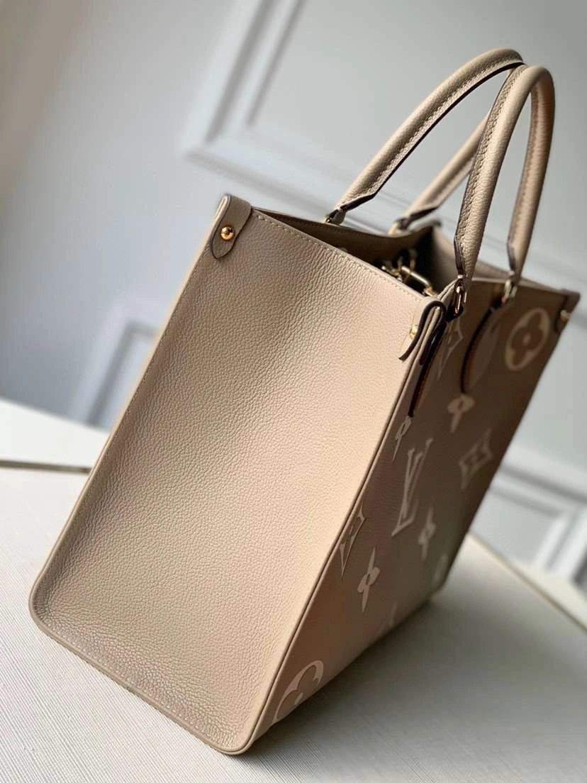 *MOMO--- m45494 cowhide item : A-B330G2848