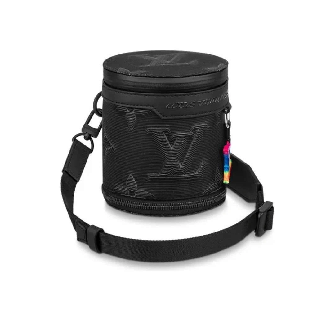 *MOMO--- m45604 item : A-B330G2843