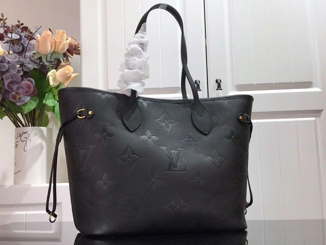 &MOMO--- m45686 3 colour item :174B96E1905-3