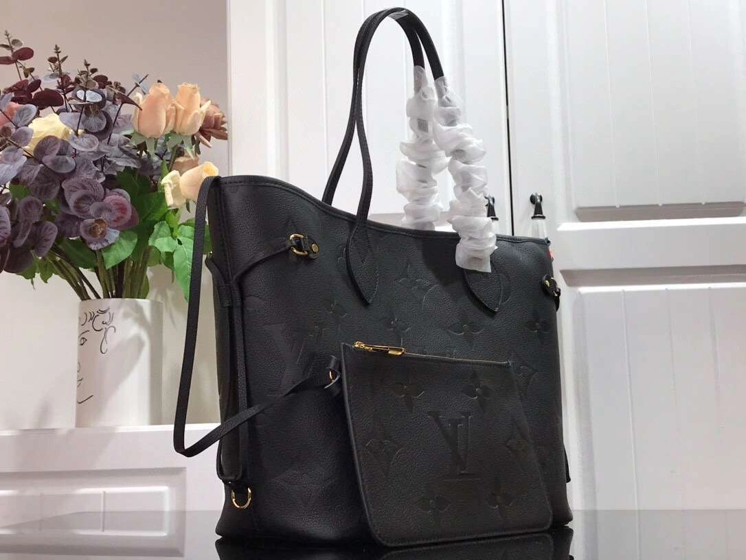 &MOMO--- m45686 3 colour item :174B96E1905-3