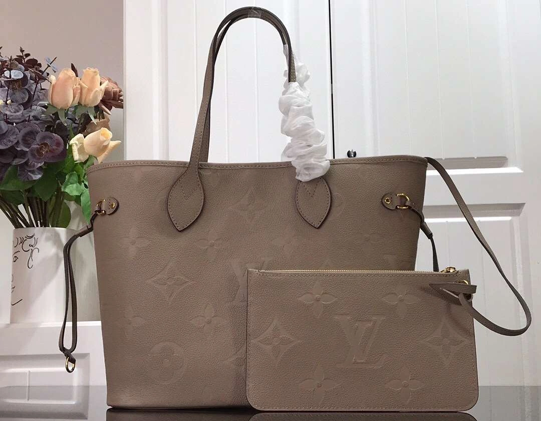 &MOMO--- m45686 3 colour item :174B96E1905-3