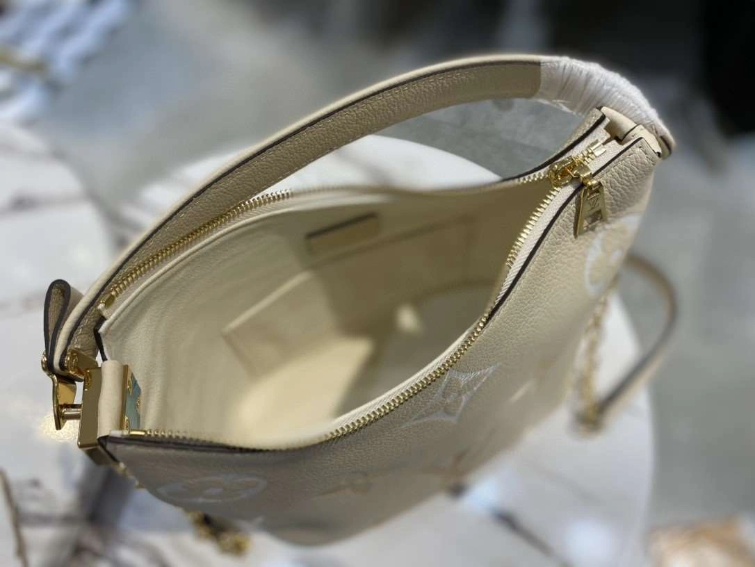 *MOMO--- m45698 item : A-B328G2945
