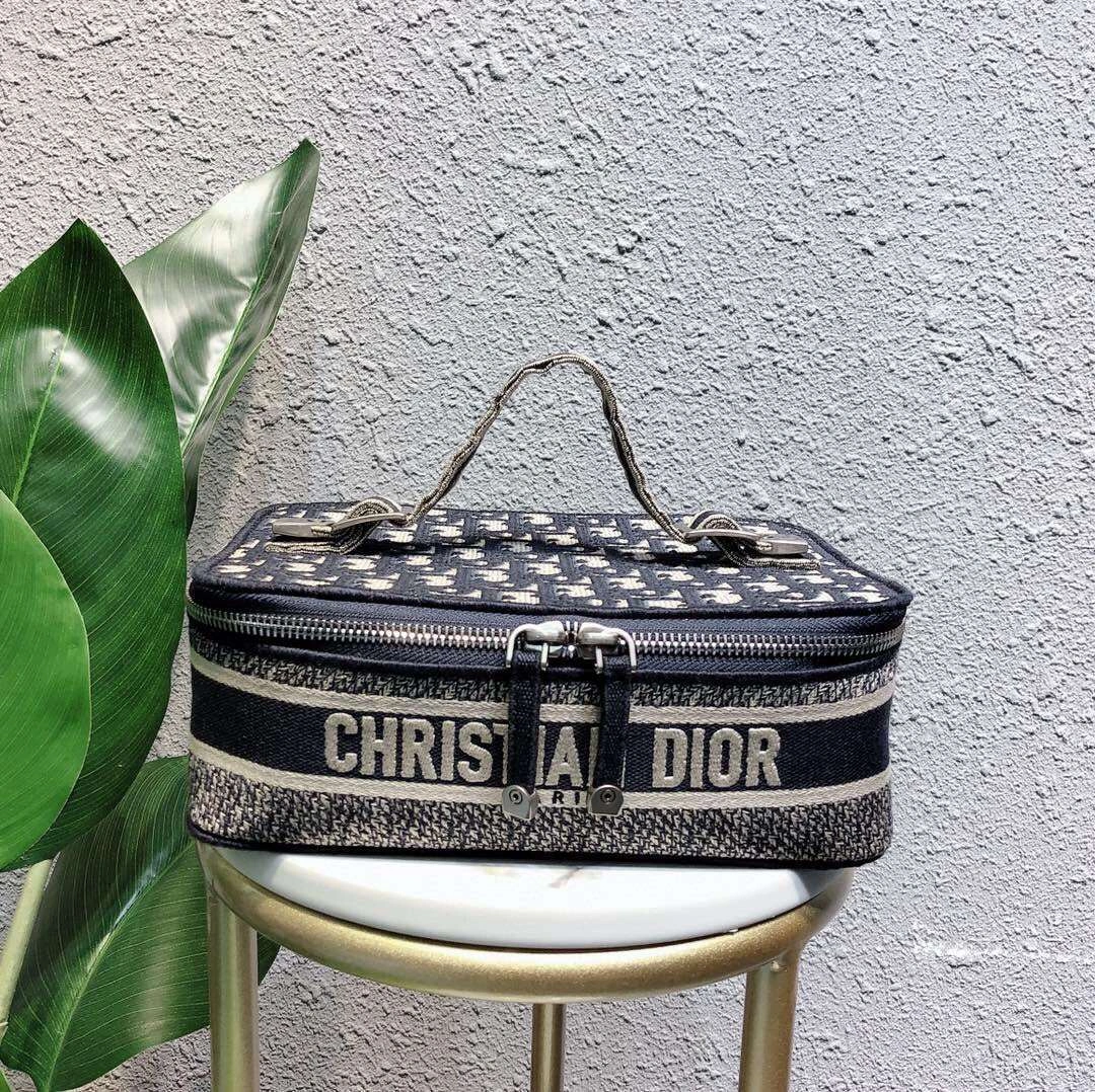 MOMO--- oblique 25x15x14cm 25x18x8cm item :063B00E1933