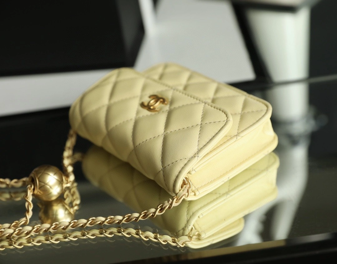 *MOMO--- sheephide item : A-B00G2710