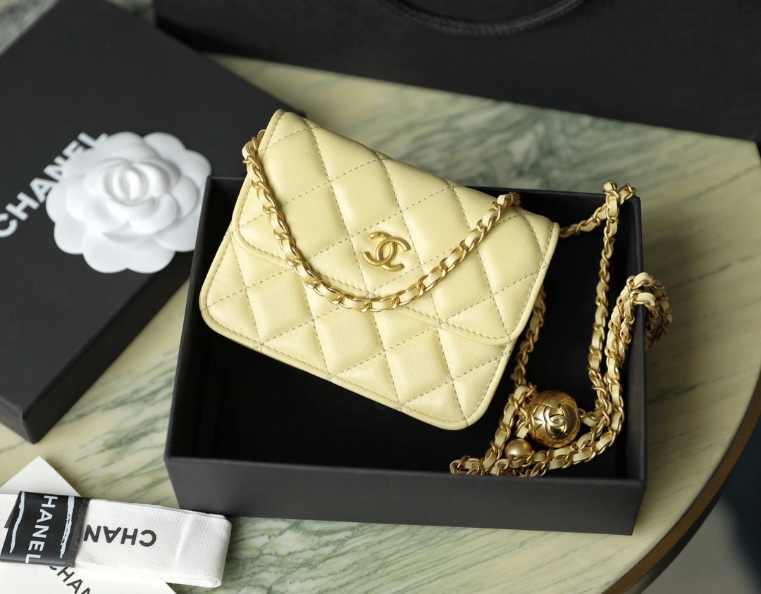 *MOMO--- sheephide item : A-B00G2710