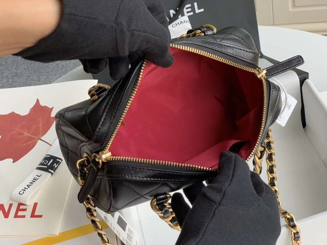 *MOMO--- sheephide item : A-B177G2705