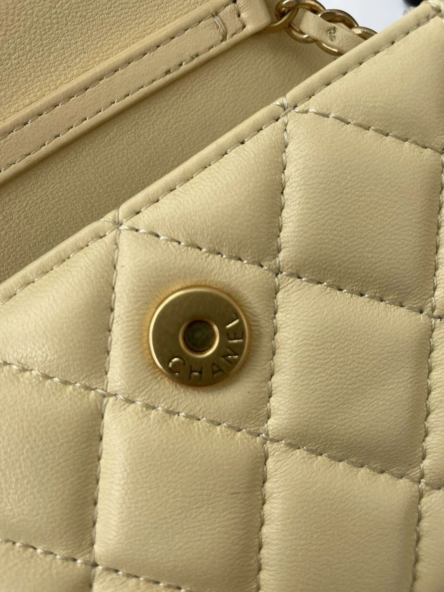 *MOMO--- sheepskin item : 307B00G2206