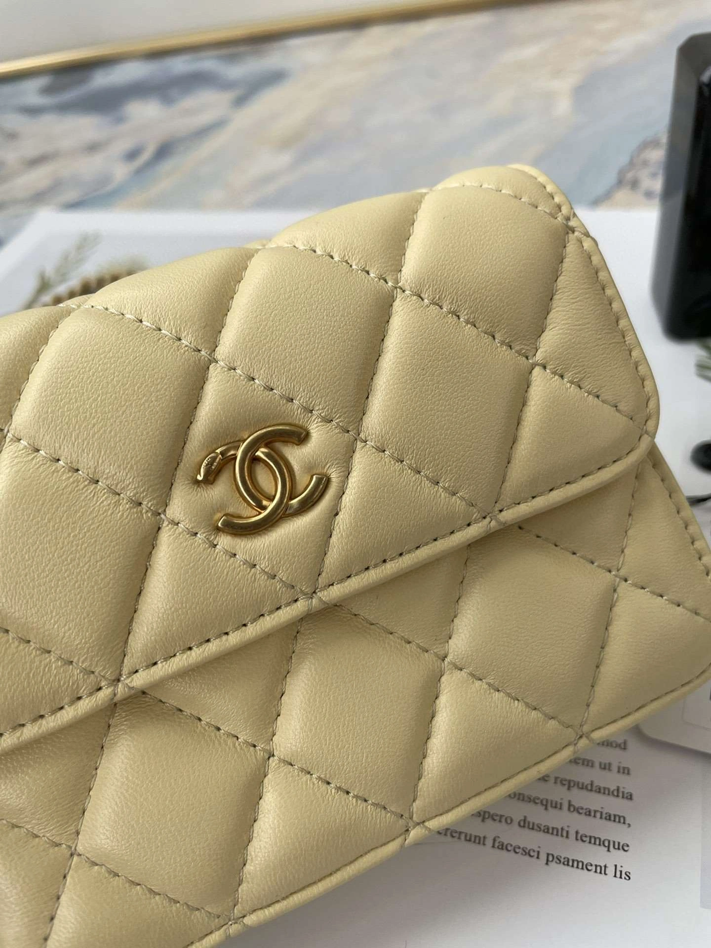 *MOMO--- sheepskin item : 307B00G2206