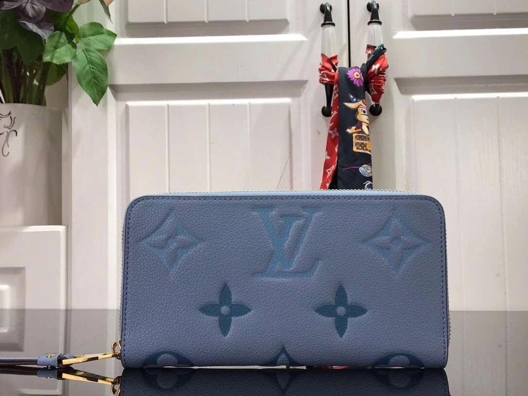 MOMO--- zippy M80402 3 colour item :174B37E1916-3