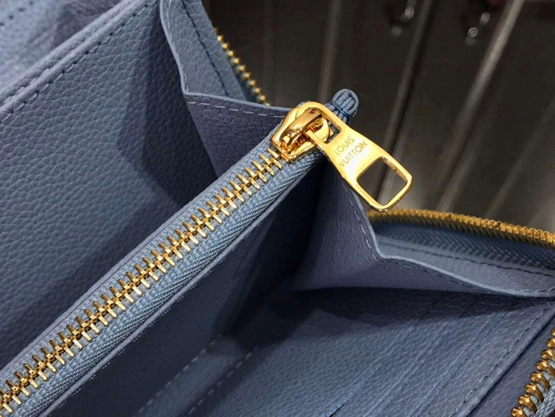 MOMO--- zippy M80402 3 colour item :174B37E1916-3
