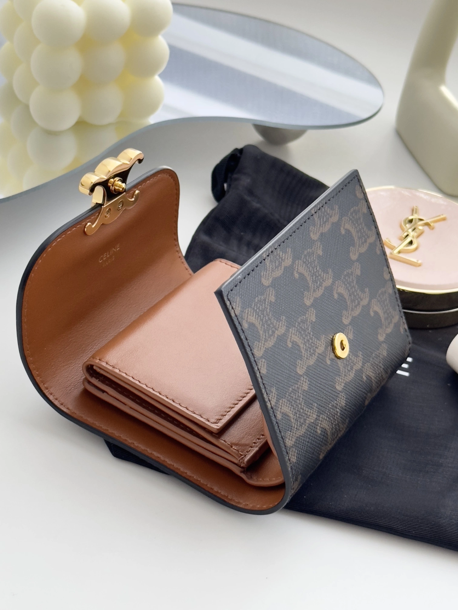 MOMO-- 10D782CQH-04LU item:D-B000A1614