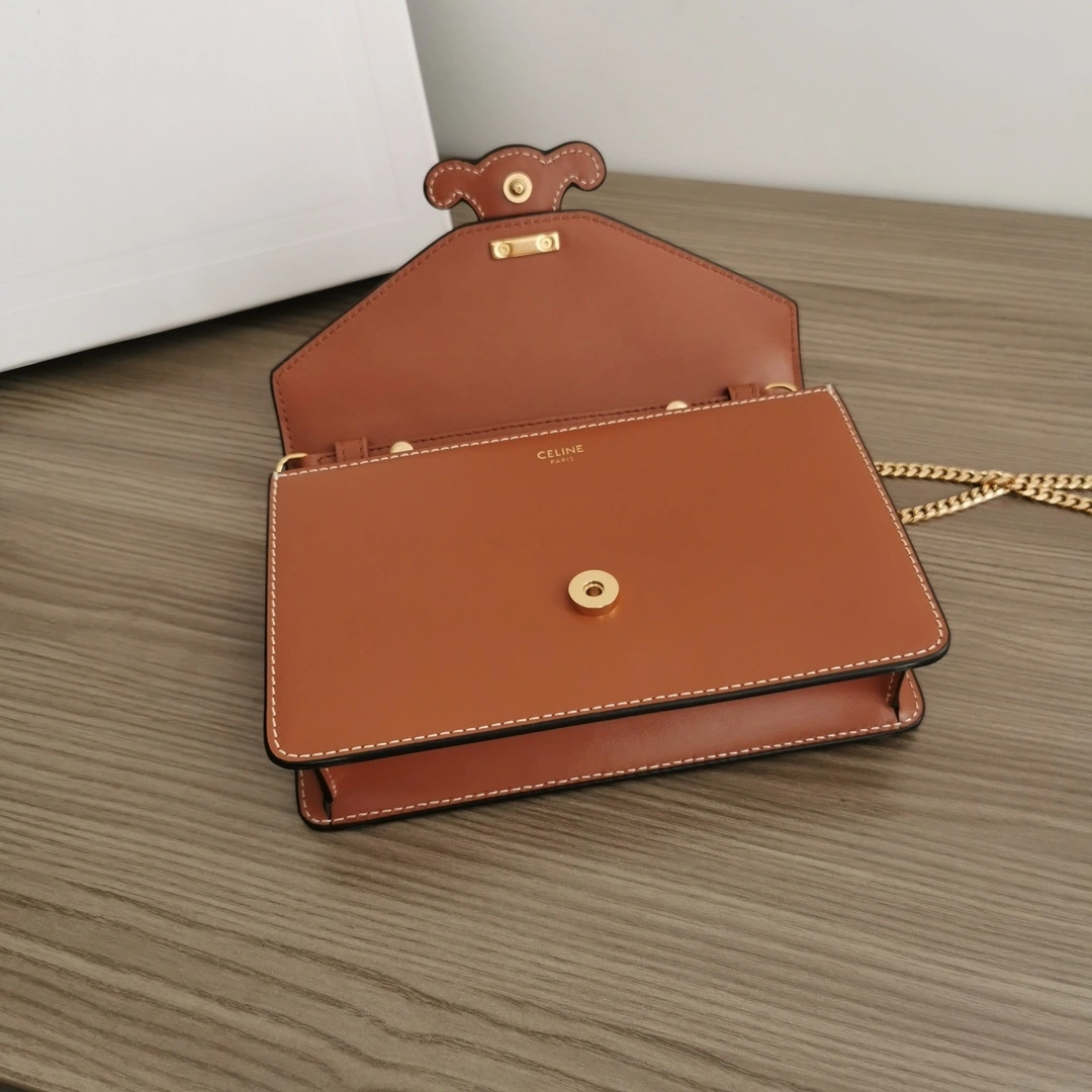 MOMO-- 10J733DPV-04LU cowhide item:D-B063E1101