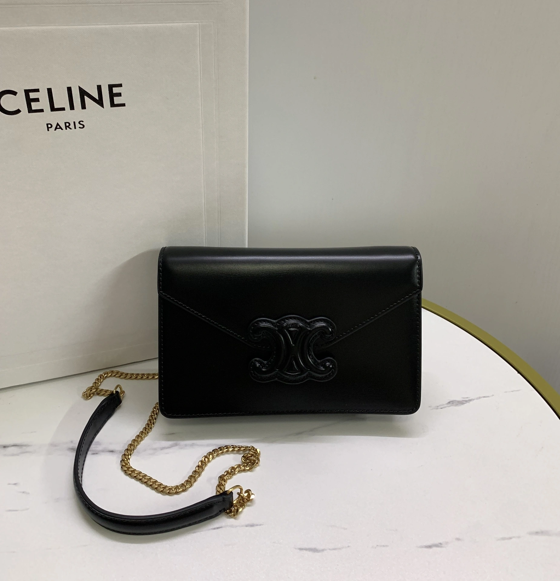 MOMO-- 10J733DPV-38NO cowhide item:D-B063E1103