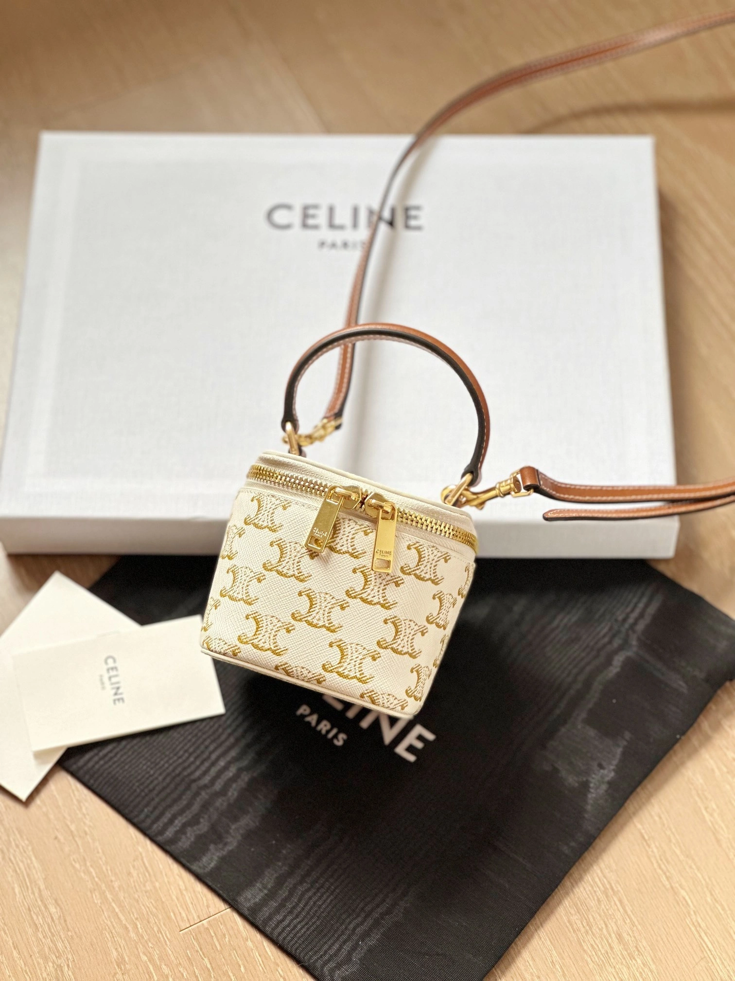 MOMO-- 10J762CZ1-01TA item:D-B000A1602