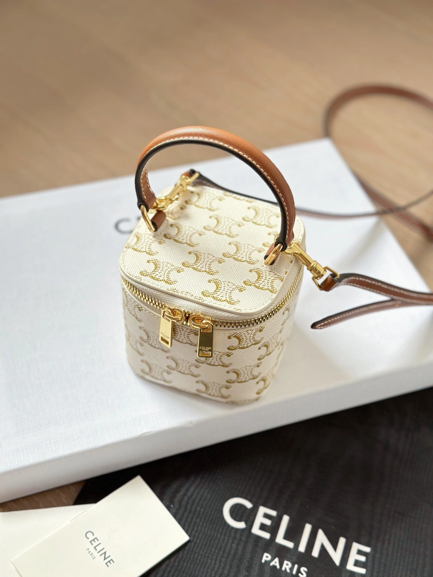 MOMO-- 10J762CZ1-01TA item:D-B000A1602