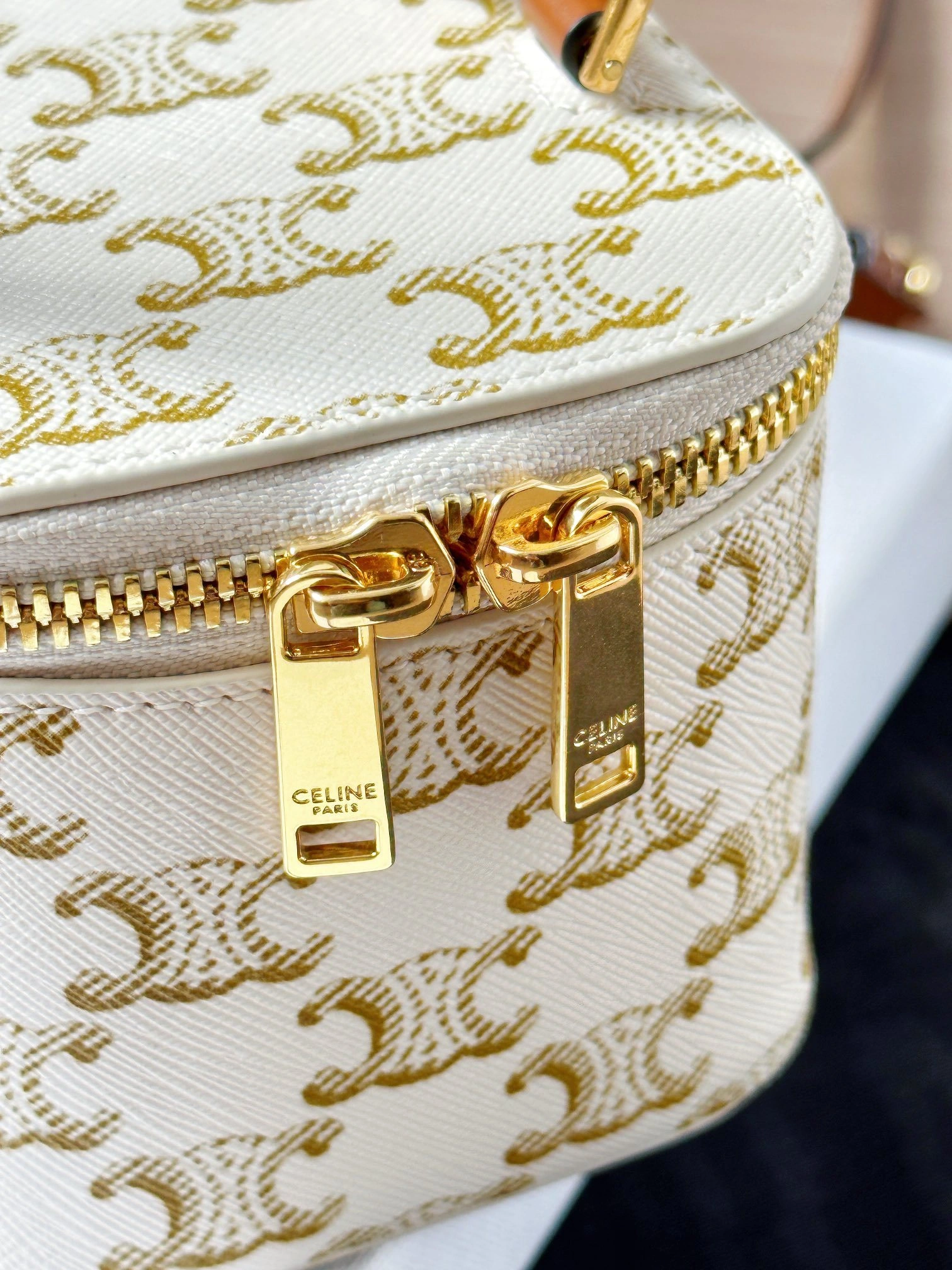 MOMO-- 10J762CZ1-01TA item:D-B000A1602