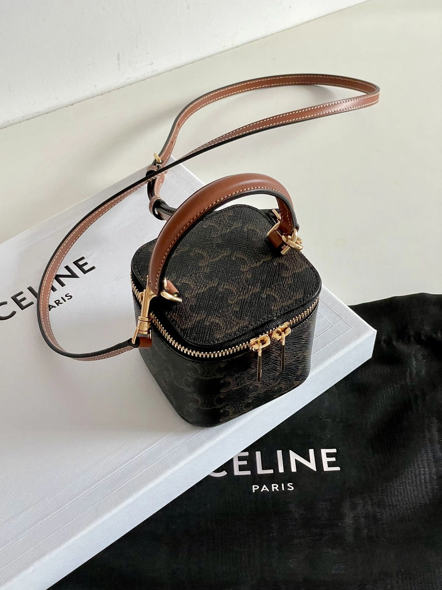 MOMO-- 10J762CZ1-04LU item:D-B000A1569
