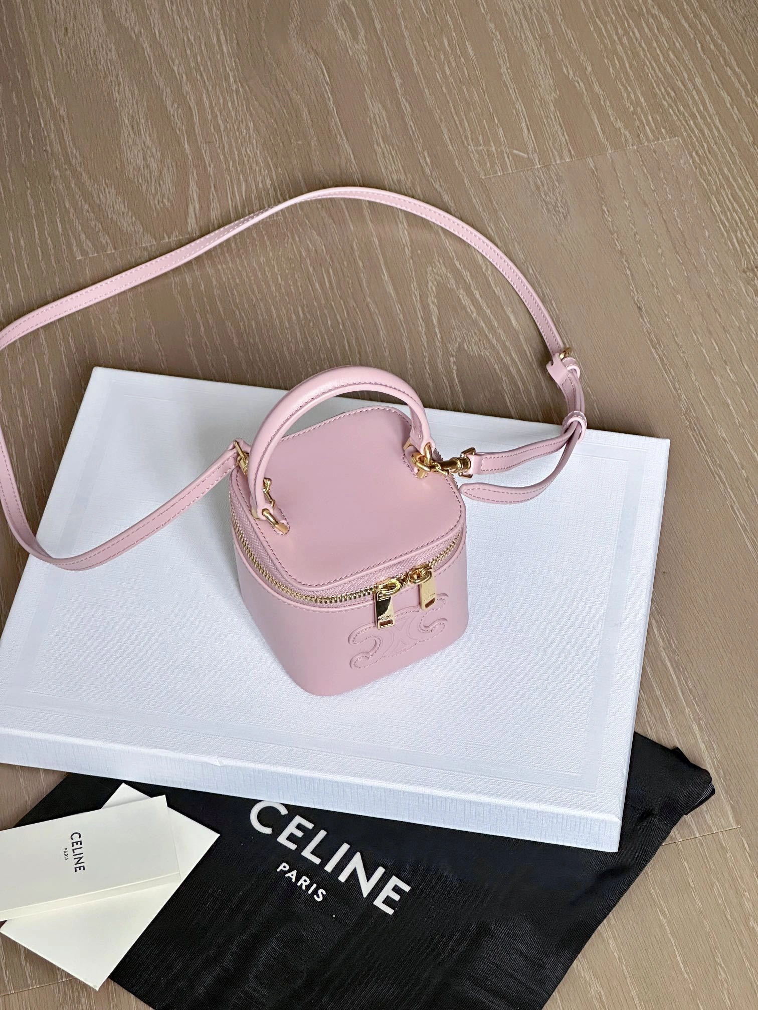 MOMO-- 10J763DR8-24PI item:D-B000A1604
