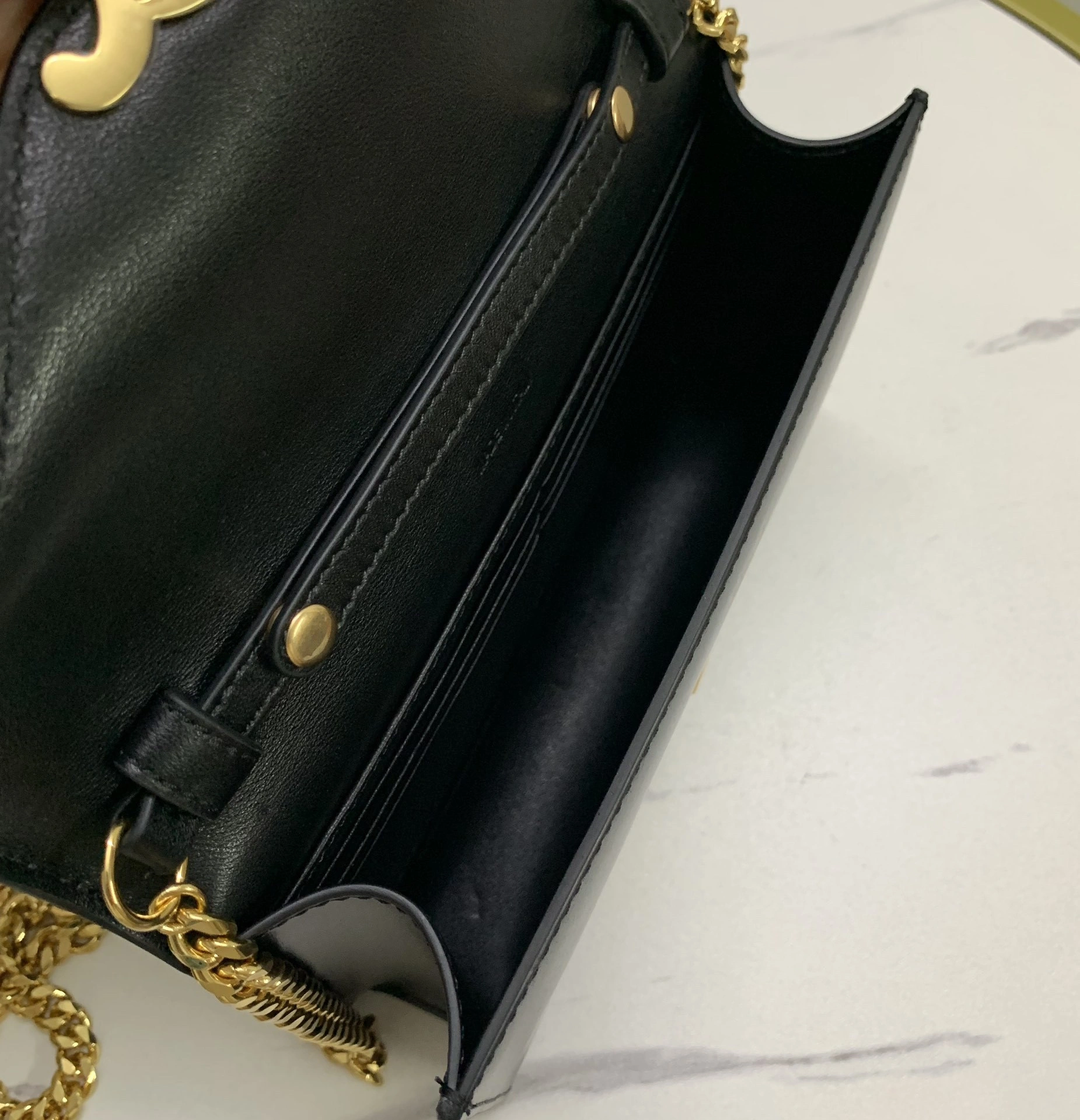 MOMO-- 10L033DPV-38NO cowhide item:D-B063E1149