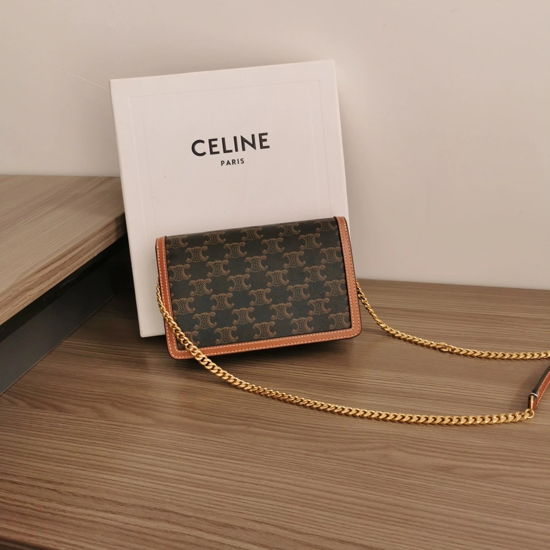 MOMO-- 10L462DQB-04LU cowhide item:D-B063E1148