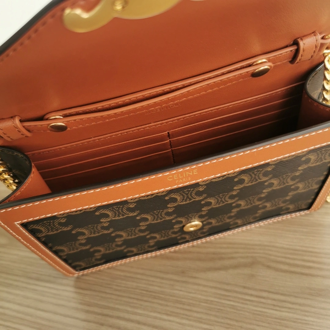 MOMO-- 10L462DQB-04LU cowhide item:D-B063E1148