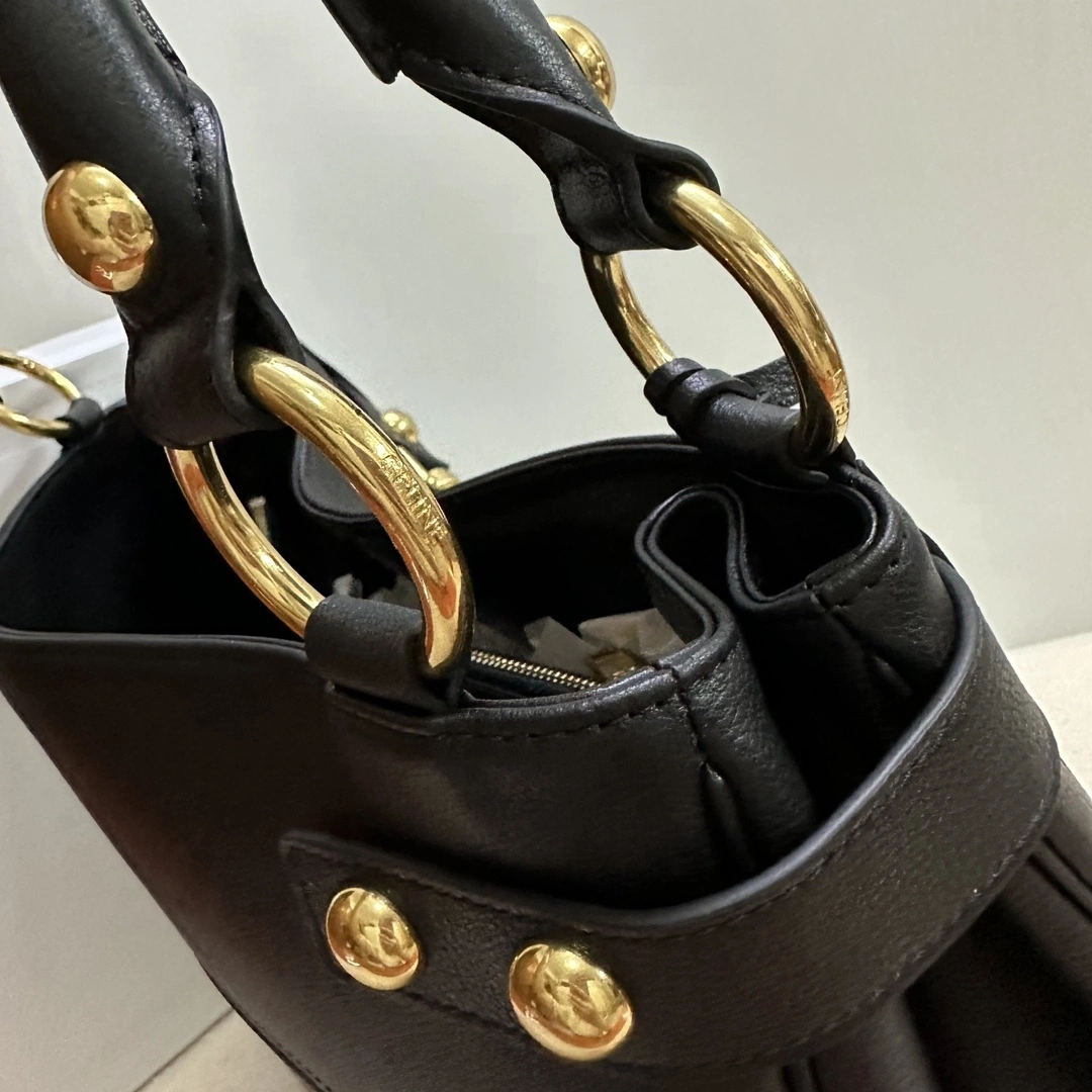 MOMO-- 113343FC9-38NO high quality version item：C-B063I3016V