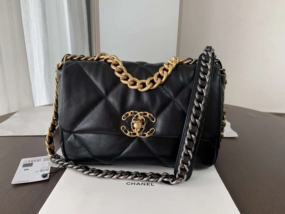 *MOMO---1160 1161 goatskin item : A-B321G2812