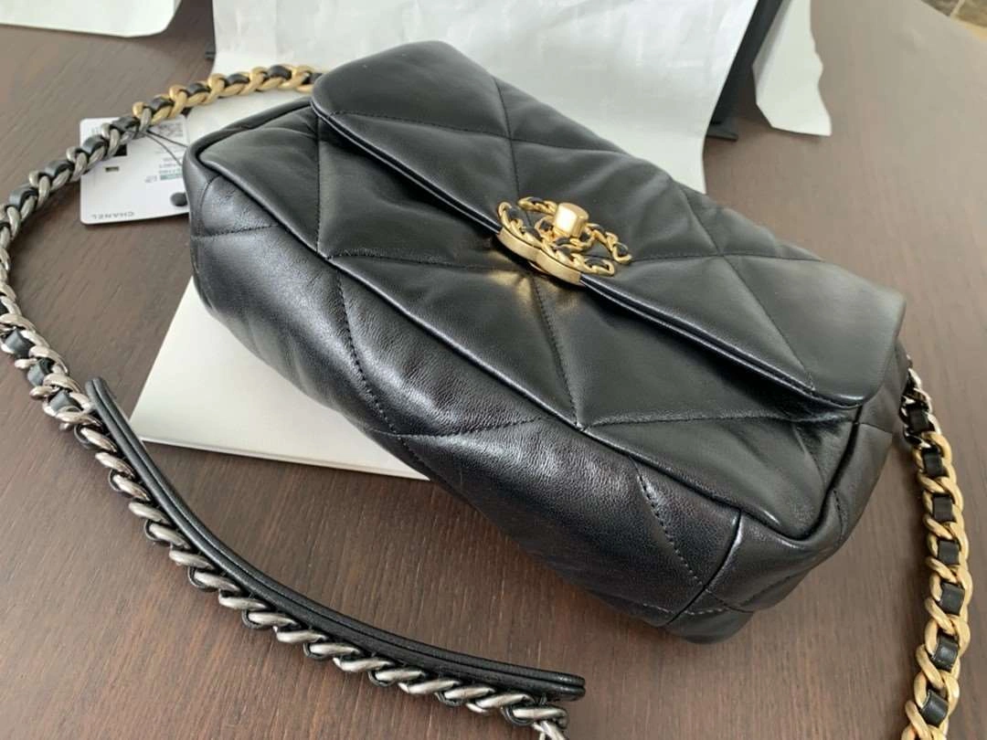 *MOMO---1160 1161 goatskin item : A-B321G2812