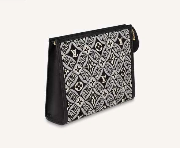 *MOMO-- 1854 M80074POCHE TOILLETTE 26 item :174B30E0713