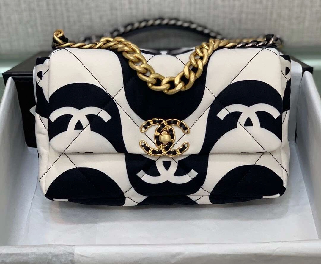 MOMO-- 19bag 1160 1161 item:063B00D0820