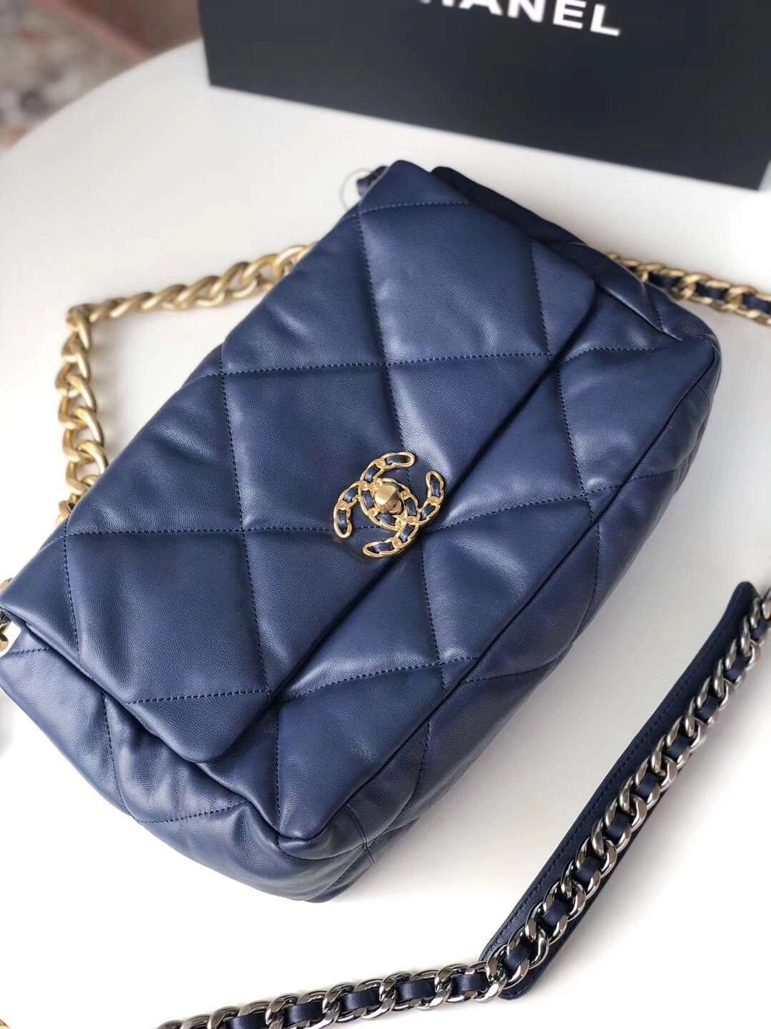*MOMO---19bag goatskin item : A-B00G2823
