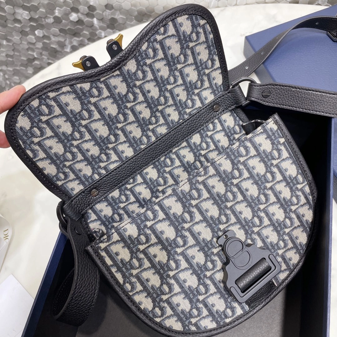 MOMO-- 1ADPO033YKY-H27E item：C-B063H1749R
