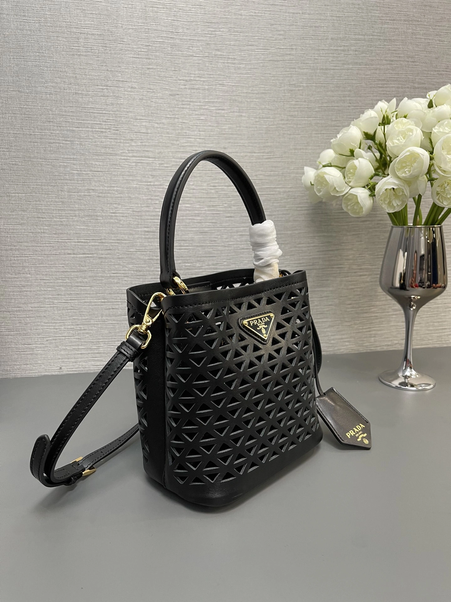 MOMO-- 1BA217_2CY4_F0002 Calfskin item:D-B063E1113