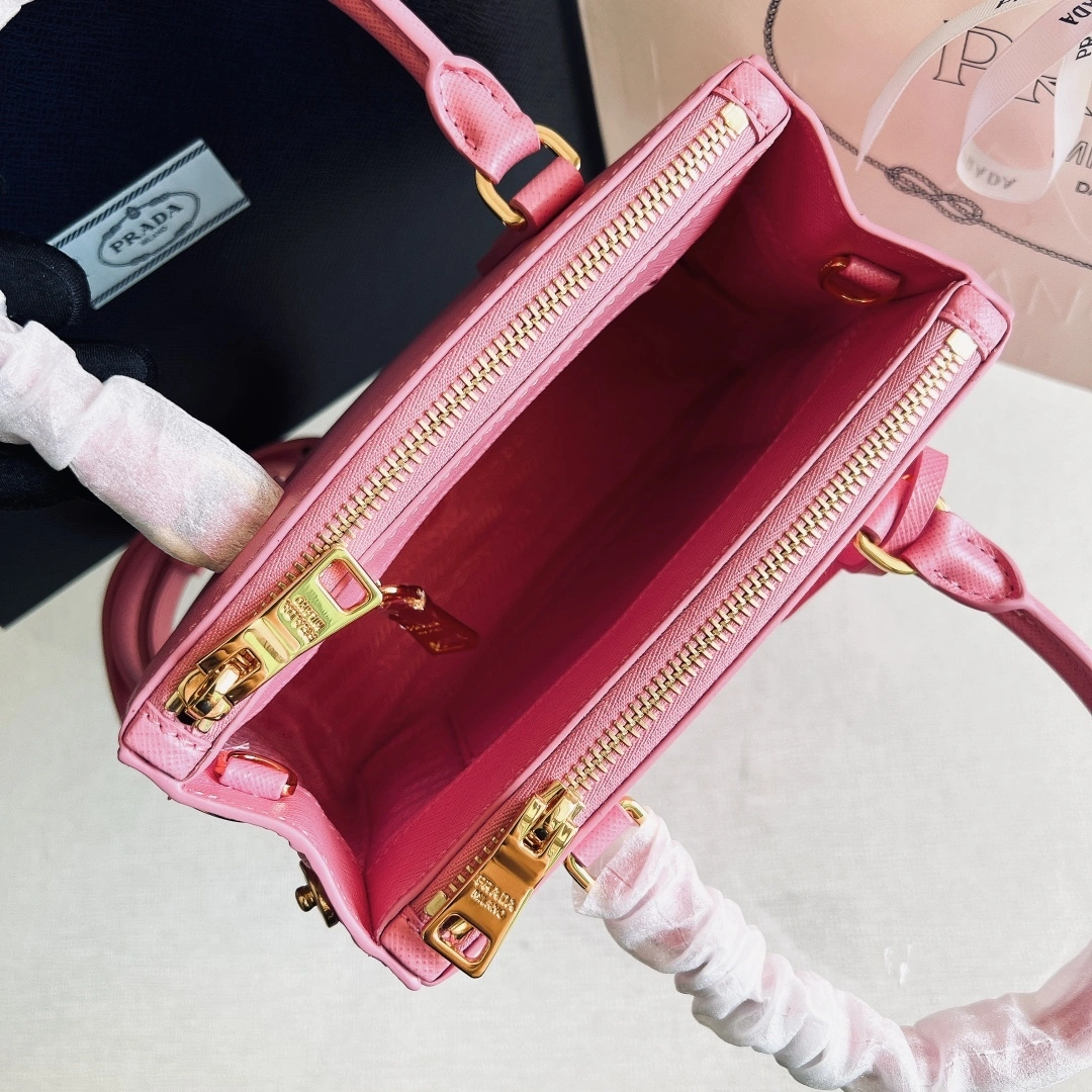 MOMO-- 1BA906-DOO-F0442-NZV item:D-B000A2384R