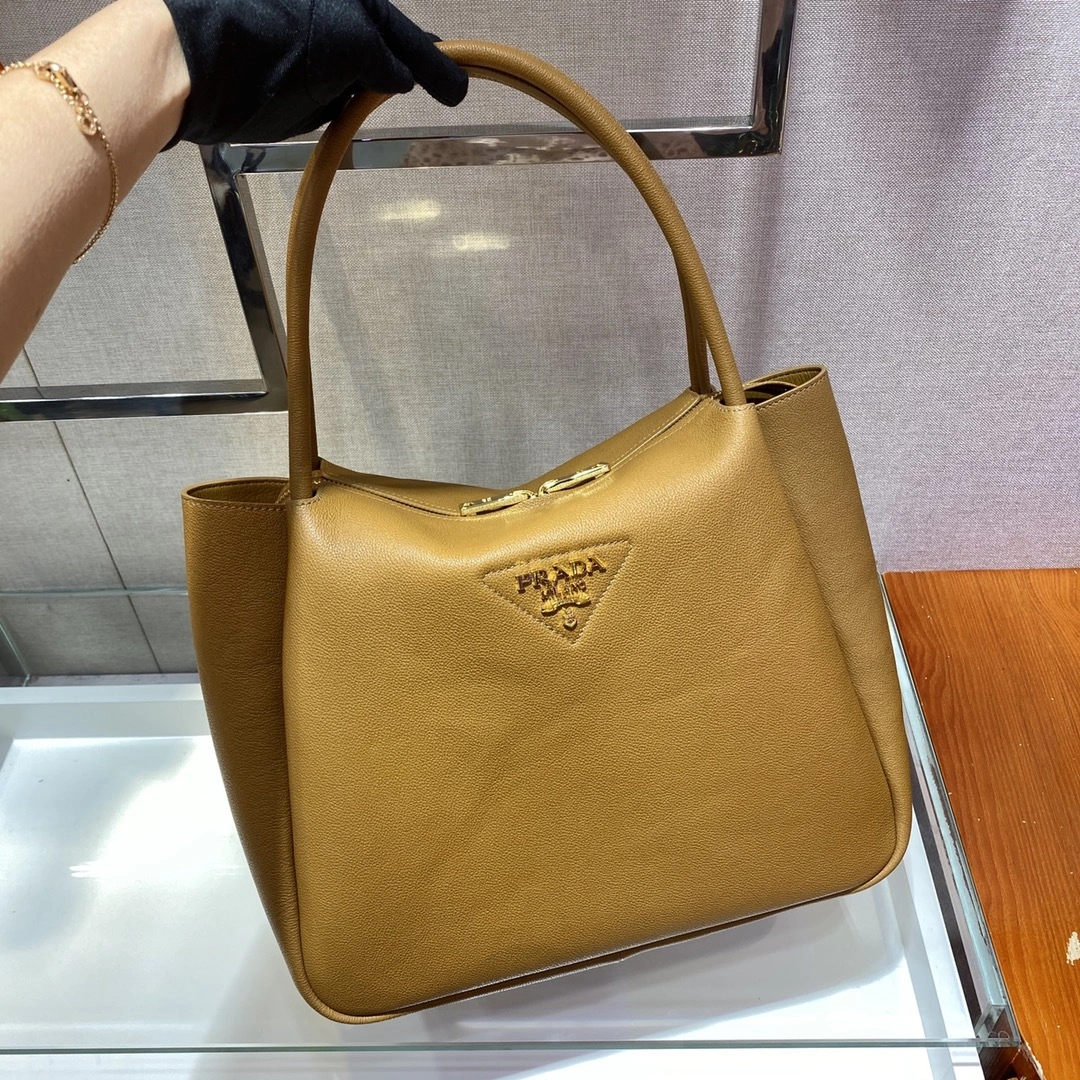 MOMO-- 1BC142-2DKV-F0046-V-OOO item:D-B000A2369R