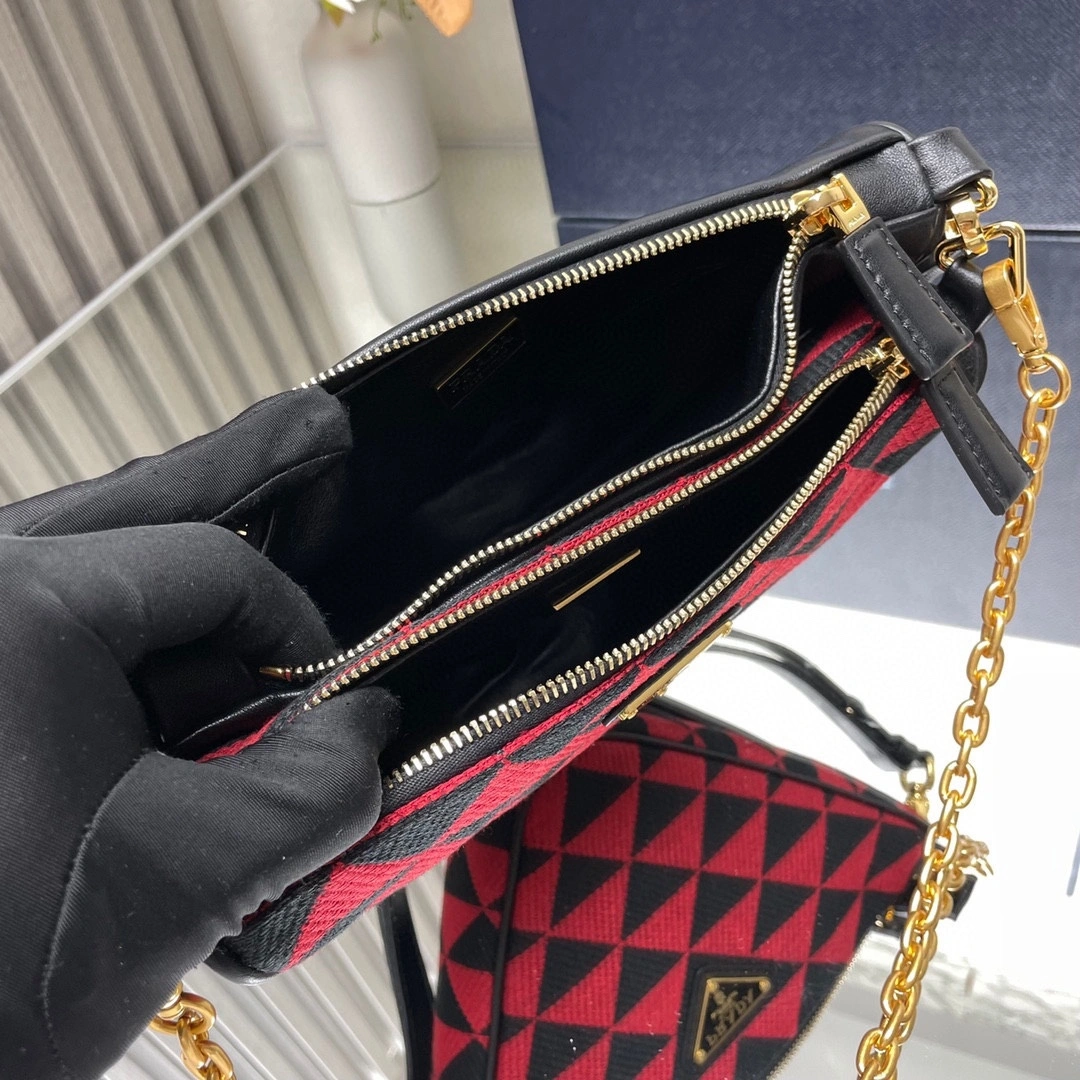 MOMO-- 1BC176_2FPN_F0V1I_V_OOO item:D-B063B2002
