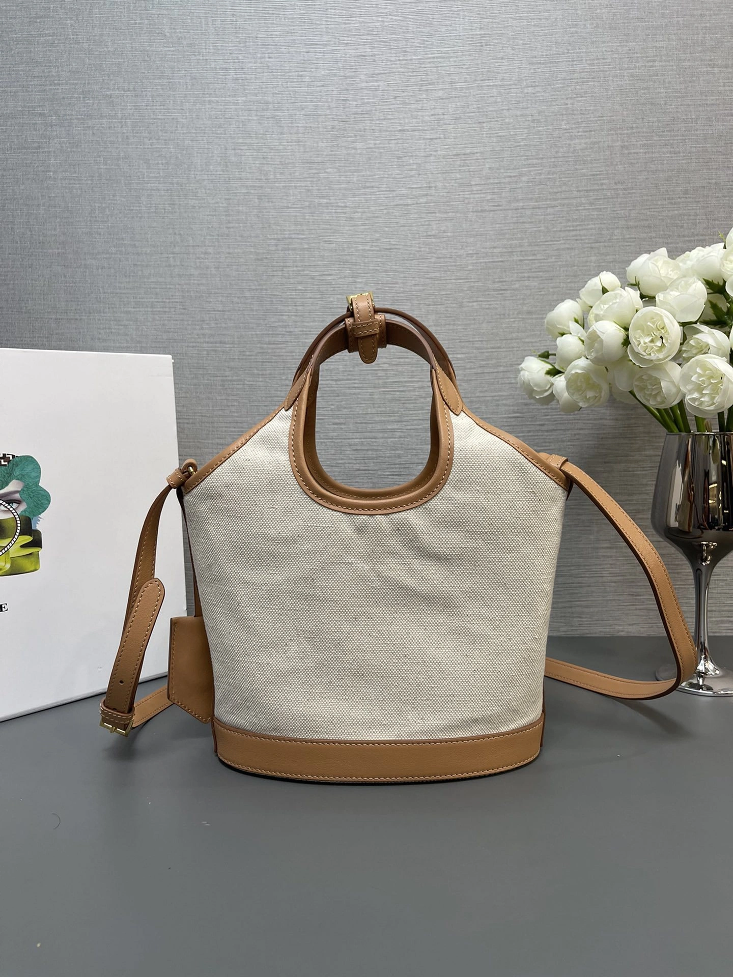 MOMO-- 1BE074_2DLI_F0018_V_OAH cowhide item:D-B063E1110