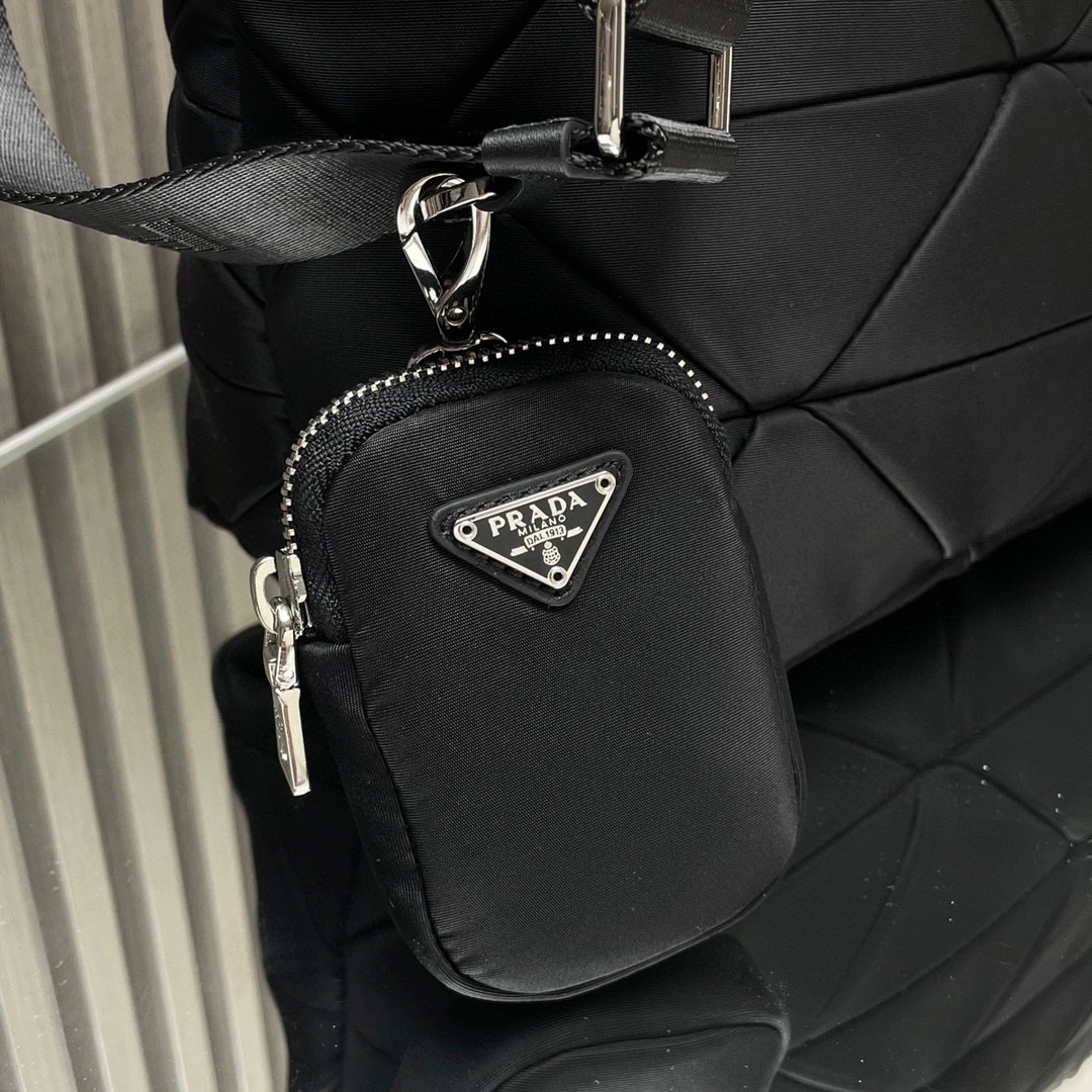 MOMO-- 1BG435-RDJN-F0002 item:D-B063A1591