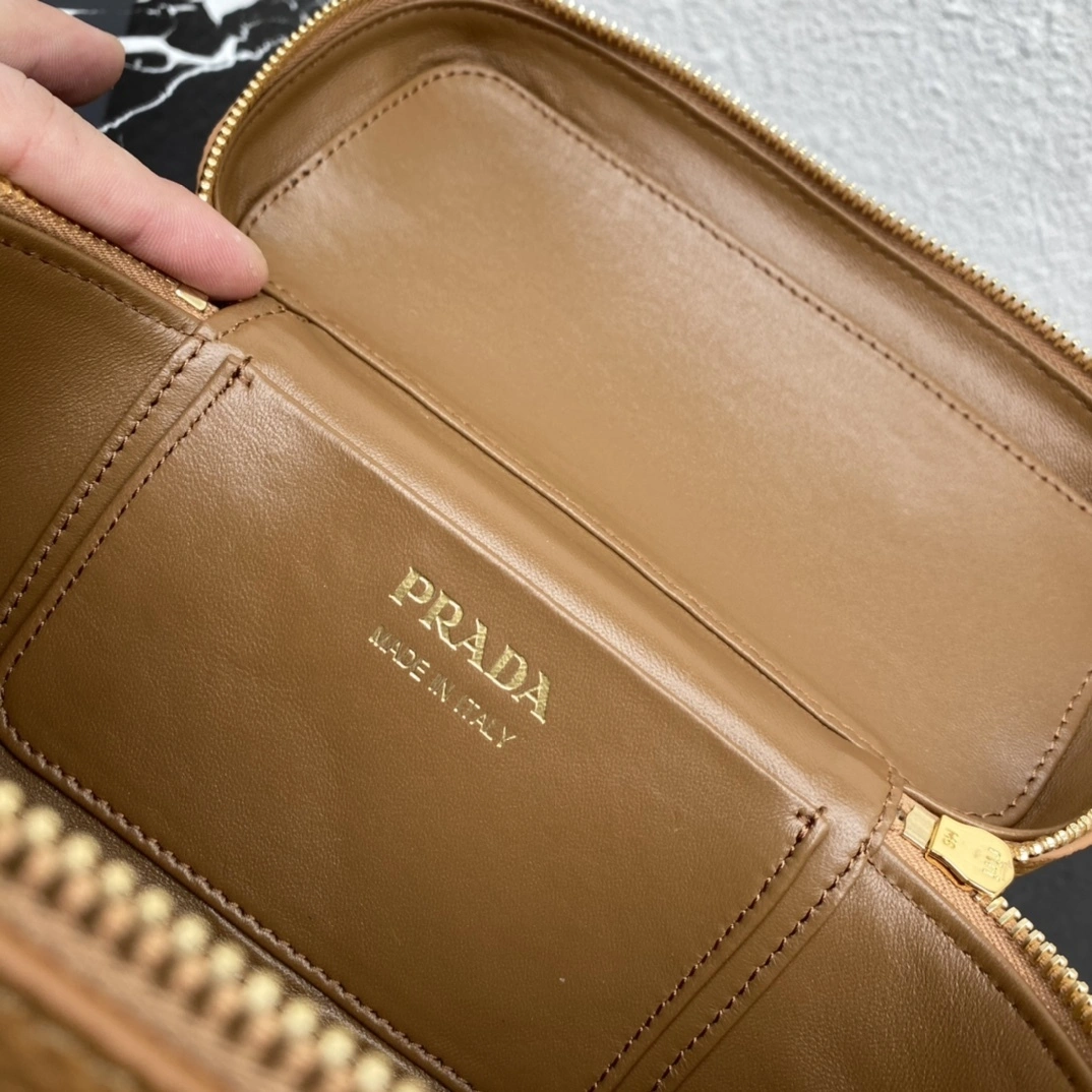 MOMO-- 1BH202_2DKV_F03CW_V_OOM sheepskin item:D-B063E1127