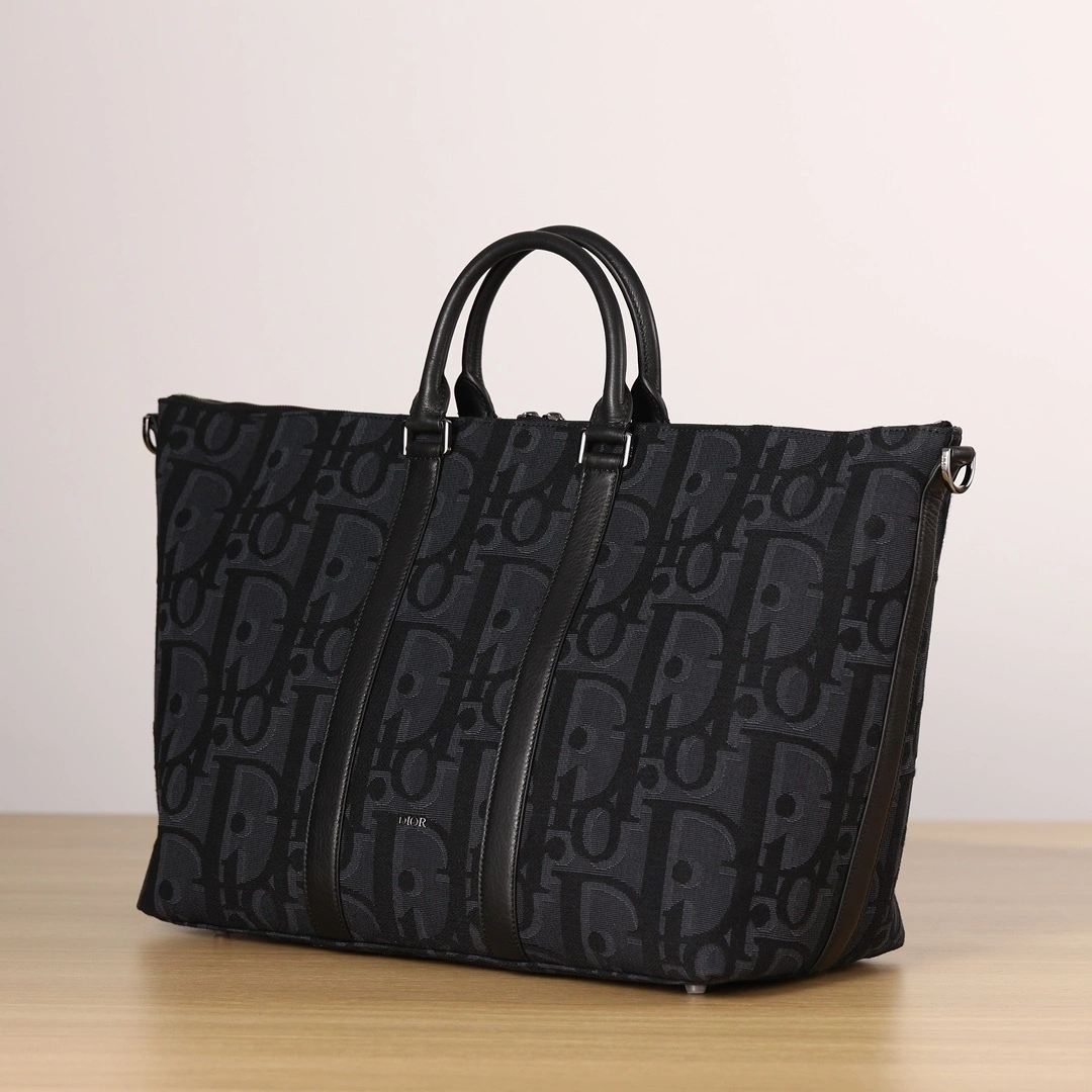 MOMO-- 1ESDU134YXL-H03E item:D-B482B1716R